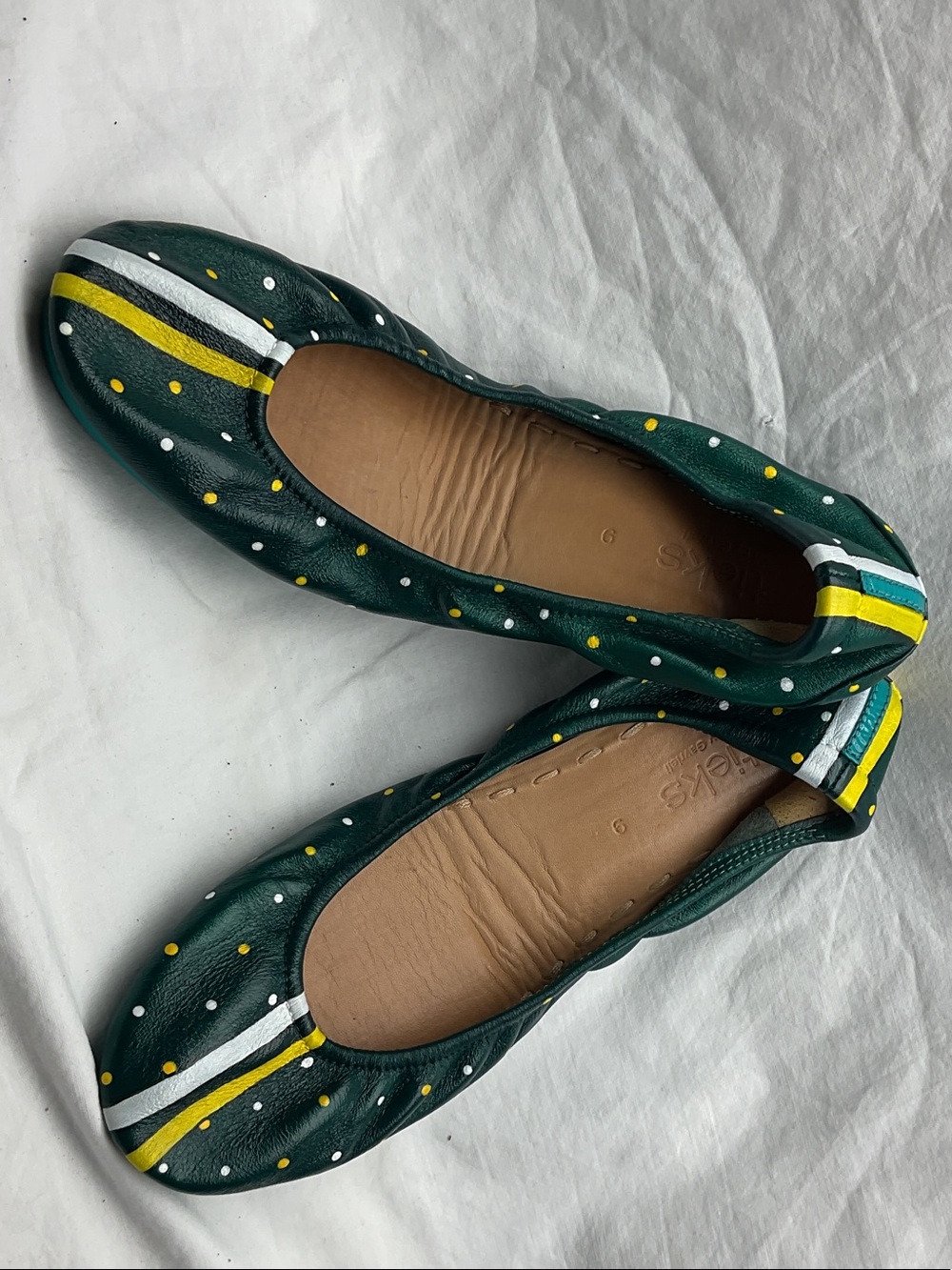 Tieks by Gavrieli Custom Green/Gold size 9